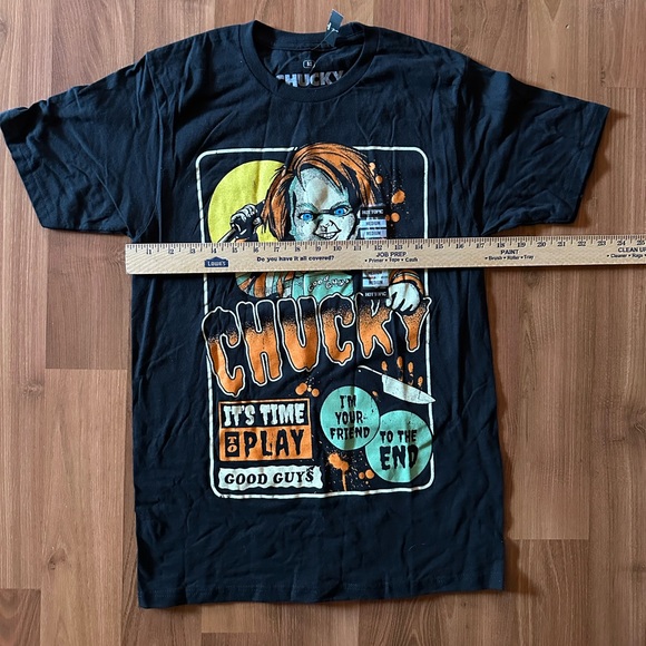 NWT Chucky Vintage Poster T-shirt size medium - Picture 2 of 7